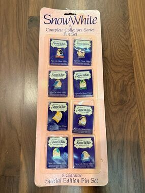 Disney Vintage Snow White and the Seven Dwarfs Pin set